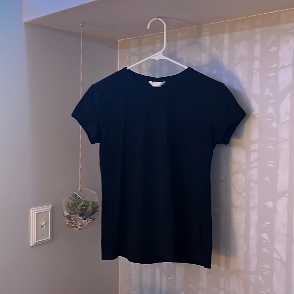 H&M Basic Black T-Shirt